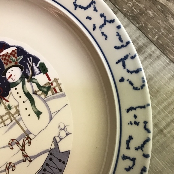 Let It Snow! Snowman plate - Picture 3 of 4